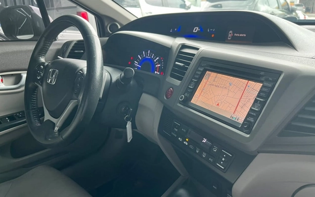 imagem-https://www.socarrao.com.br/sc-vehicle-images-prod/3948599/1789757308395-vehicle_image_1789757287_89481f90fa97762d2148cad907aaf07e.jpeg