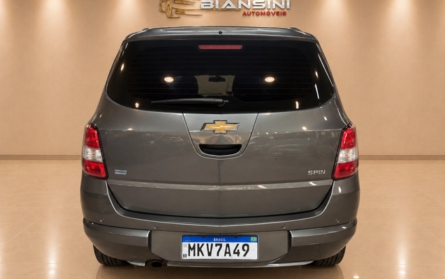 imagem-https://www.socarrao.com.br/sc-vehicle-images-prod/3948609/1789757144887-PTuIgFah9x71gxbsE05WU61YPCNjTXa2.jpg