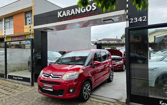 imagem-https://www.socarrao.com.br/sc-vehicle-images-prod/3948712/1789757328554-552fbd9a-0a8e-4e0c-a40c-cc7bb17a5c16.jpg
