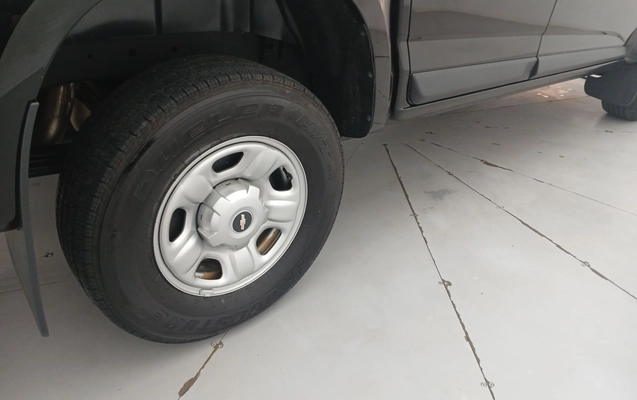 imagem-https://www.socarrao.com.br/sc-vehicle-images-prod/3948802/1789757426057-1_021751.jpg