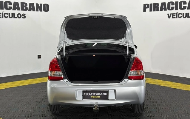 imagem-https://www.socarrao.com.br/sc-vehicle-images-prod/3948878/1789757522088-91326902-37f4-237d-e80e-9d186d45e123-whatsappimage2026-09-17at1717021jpeg.jpg