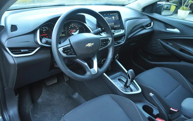 imagem-https://www.socarrao.com.br/sc-vehicle-images-prod/3949060/1789757751309-cc42e64d2d4b4ec2b1a2e95a82bbe784_1769607287079.jpg