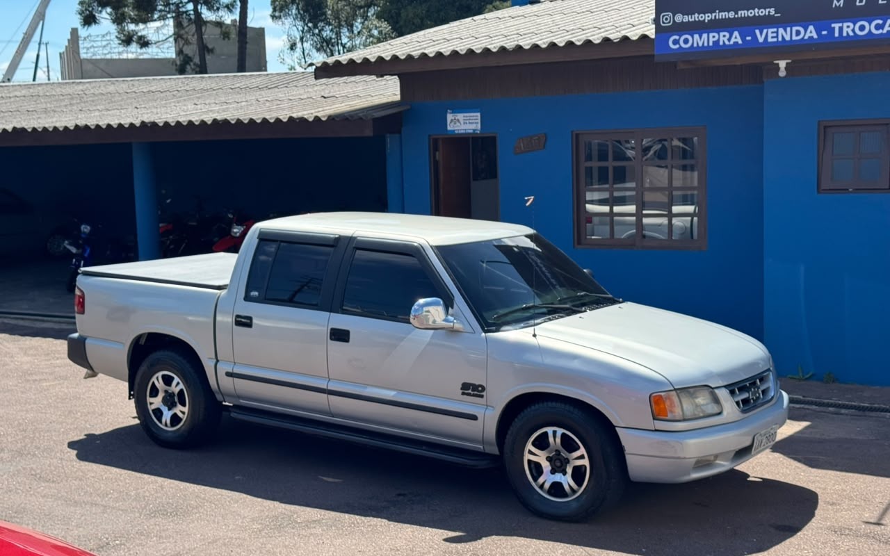 imagem-https://www.socarrao.com.br/sc-vehicle-images-prod/3949063/1789757759136-V2hhdHNBcHAgSW1hZ2UgMjAyNi0wOS0xNyBhdCAxNS40Ny40OS5qcGVn.jpeg