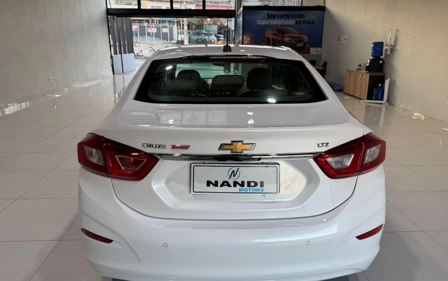 imagem-https://www.socarrao.com.br/sc-vehicle-images-prod/3949074/1789757883420-1234677.jpeg