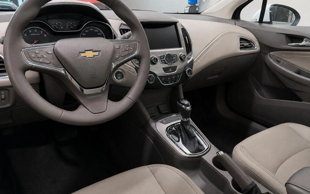 imagem-https://www.socarrao.com.br/sc-vehicle-images-prod/3949074/1789757883428-1234673.jpg