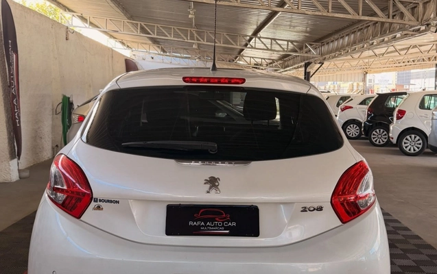 imagem-https://www.socarrao.com.br/sc-vehicle-images-prod/3949130/1789758159692-U2F2ZUNsaXAuQXBwXzc1NDI0ODA2N18xNzk0MDk4MjMwODI3MDgyMF83MTYwNDc0MTExMTYxNjI4NDQzX24uanBn.jpg