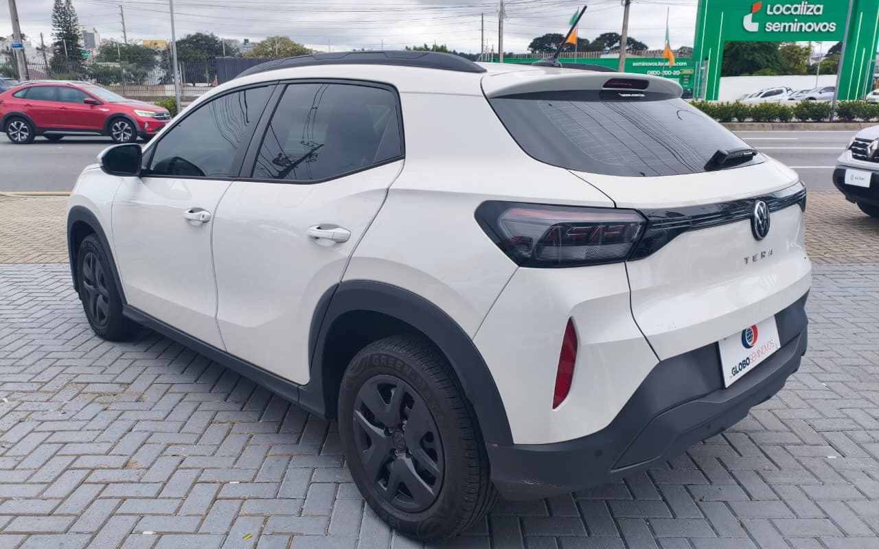 imagem-https://www.socarrao.com.br/sc-vehicle-images-prod/3949174/1789758223081-ZXggMDMuanBlZw.jpeg