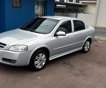Chevrolet Astra 2005 Cinza — foto 1 de 3