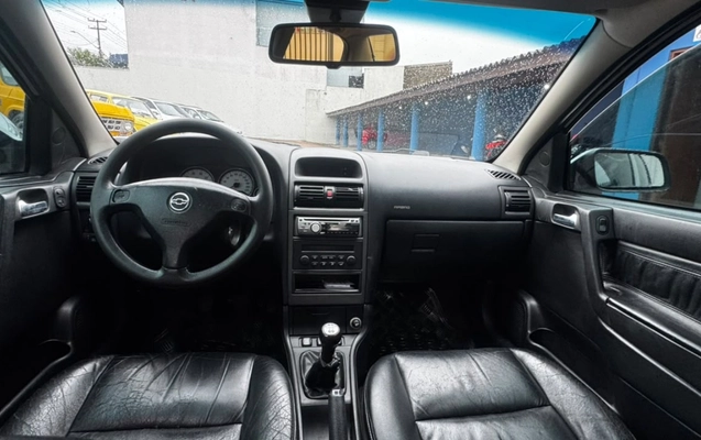 imagem-https://www.socarrao.com.br/sc-vehicle-images-prod/3949191/1789758251584-V2hhdHNBcHAgSW1hZ2UgMjAyNi0wOS0xNiBhdCAxOC4zOC4yMyAoNSkuanBlZw.jpeg