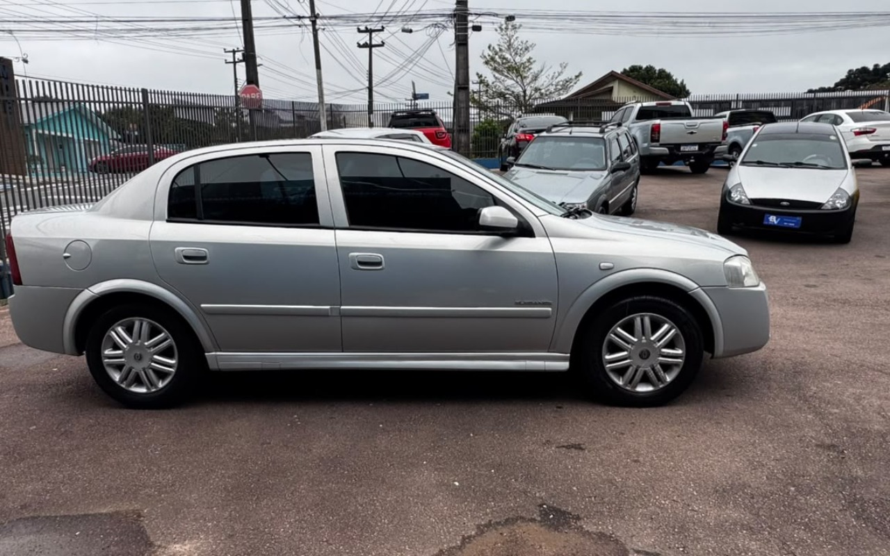 imagem-https://www.socarrao.com.br/sc-vehicle-images-prod/3949191/1789758252391-V2hhdHNBcHAgSW1hZ2UgMjAyNi0wOS0xNiBhdCAxOC4zOC4xOCAoMykuanBlZw.jpeg