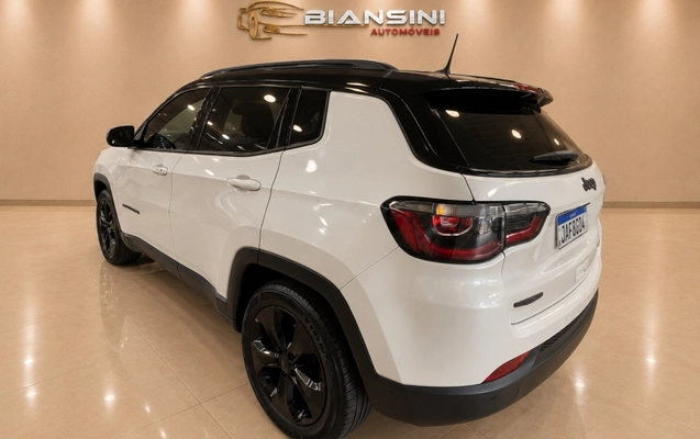 imagem-https://www.socarrao.com.br/sc-vehicle-images-prod/3949323/1789758449588-cpuDqYidVJ7ePjNAcmY6cgc732FFwer6.jpg