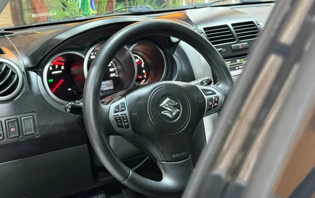 imagem-https://www.socarrao.com.br/sc-vehicle-images-prod/3949348/1789758520276-vehicle_image_1789758493_51cee512c1eb85f5311cb570da3dc87d.jpeg