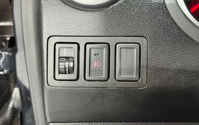 imagem-https://www.socarrao.com.br/sc-vehicle-images-prod/3949348/1789758520288-vehicle_image_1789758504_20dacf84905b58f9fe7029a126a4b389.jpeg