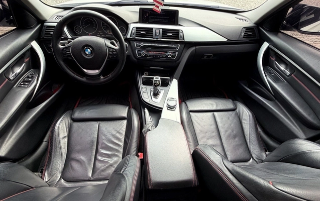 imagem-https://www.socarrao.com.br/sc-vehicle-images-prod/3949357/1789758525465-1_024342.jpg