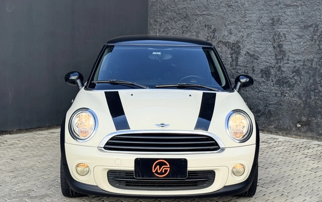 imagem-https://www.socarrao.com.br/sc-vehicle-images-prod/3949369/1789758578608-1_110616.jpg