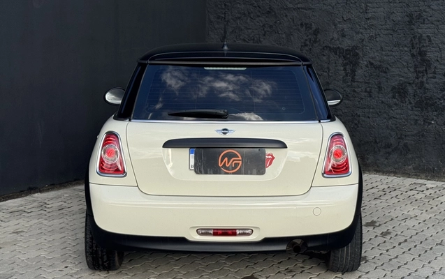 imagem-https://www.socarrao.com.br/sc-vehicle-images-prod/3949369/1789758578616-2_110618.jpg