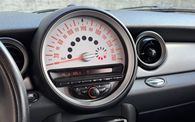 imagem-https://www.socarrao.com.br/sc-vehicle-images-prod/3949369/1789758578625-1_110622.jpg