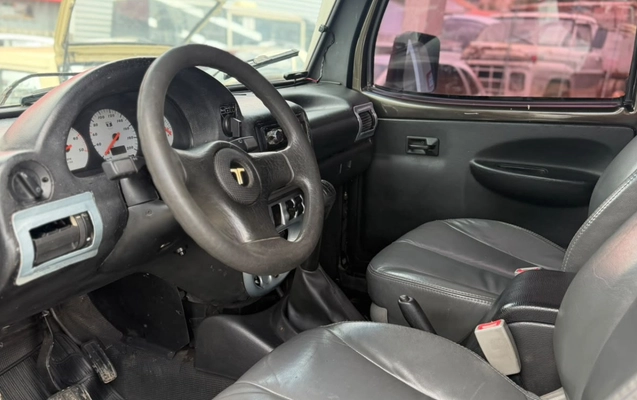 imagem-https://www.socarrao.com.br/sc-vehicle-images-prod/3949464/1789758797762-YTY2NWI0NzEtN2U5ZC00NjgzLWJlMDQtNDk3MGYwOGFiM2M3LmpmaWY.jfif