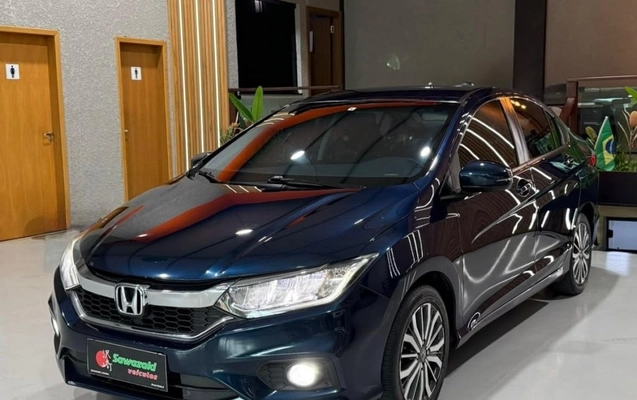 imagem-https://www.socarrao.com.br/sc-vehicle-images-prod/3949475/1789758839900-vehicle_image_1789758808_f237c3fbd52d8af43101ca628547681e.jpeg