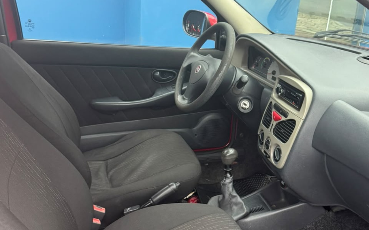 imagem-https://www.socarrao.com.br/sc-vehicle-images-prod/3949511/1789759062032-V2hhdHNBcHAgSW1hZ2UgMjAyNi0wOS0xNCBhdCAxNi4zNS40MC5qcGVn.jpeg