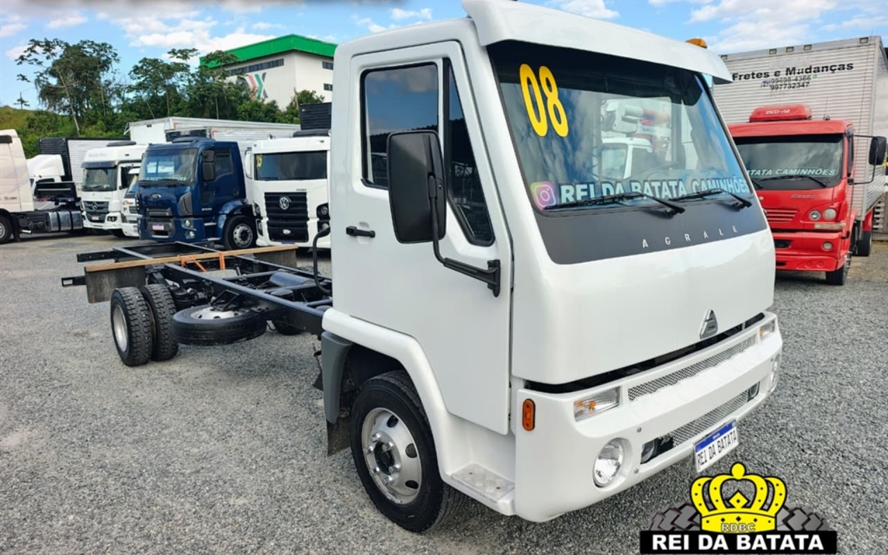 AGRALE 8500 Turbo 2p (diesel) 2008 Branco — foto 1 de 3
