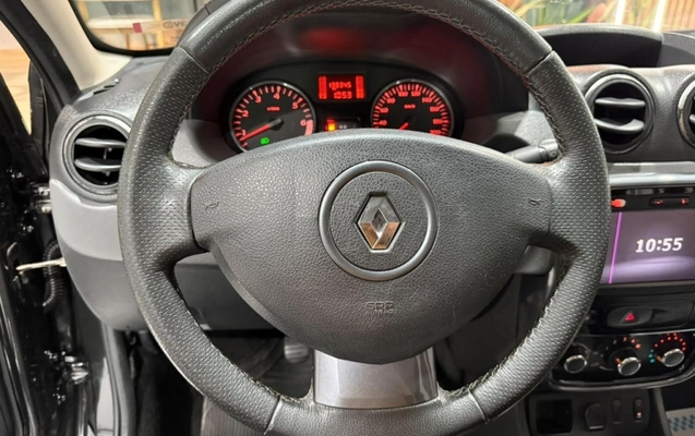 imagem-https://www.socarrao.com.br/sc-vehicle-images-prod/3949525/1789759075331-vehicle_image_1789759071_42dd20bba7387d91dede9ddecd7976fa.jpeg
