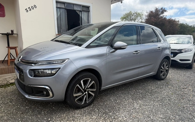 imagem-https://www.socarrao.com.br/sc-vehicle-images-prod/3949560/1789759109343-ZDliNzI0YzItMzMwOS00Y2NkLWI0MmMtNjI1NDZhNWFiNmJlLmpmaWY.jfif
