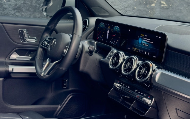 imagem-https://www.socarrao.com.br/sc-vehicle-images-prod/3949578/1789759131075-1_024717.jpg