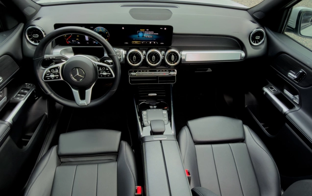 imagem-https://www.socarrao.com.br/sc-vehicle-images-prod/3949578/1789759131079-1_024723.jpg