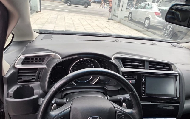 imagem-https://www.socarrao.com.br/sc-vehicle-images-prod/3949604/1789759221036-gb-fe70861.jpeg