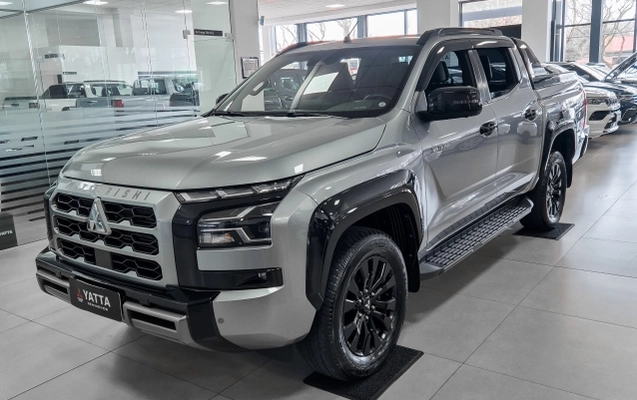 imagem-https://www.socarrao.com.br/sc-vehicle-images-prod/3949726/1789759384192-dDwQ1G5Cf3Aelp5ofBJGtru32hFOyZM8.jpg