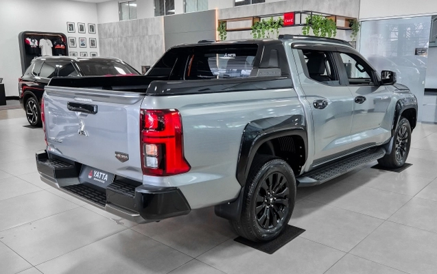 imagem-https://www.socarrao.com.br/sc-vehicle-images-prod/3949726/1789759384202-8X6V80adV7IFTGYspx1GXw76tr8HKL0l.jpg