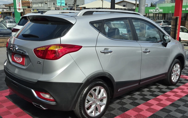 imagem-https://www.socarrao.com.br/sc-vehicle-images-prod/3949823/1789759644122-003_b20824e326c116c8906b2690f6c2b1f3.jpg