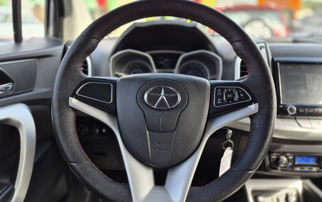 imagem-https://www.socarrao.com.br/sc-vehicle-images-prod/3949823/1789759644138-003_5b25a20b466ec9ff1c105d7a0287ab66.jpg