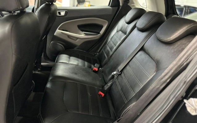 imagem-https://www.socarrao.com.br/sc-vehicle-images-prod/3949832/1789759712988-1224327.jpeg