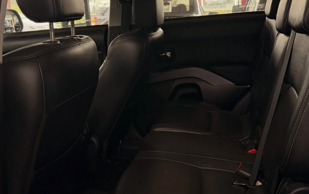 imagem-https://www.socarrao.com.br/sc-vehicle-images-prod/3949846/1789759871079-U2F2ZUNsaXAuQXBwXzgwNDQ0NTg3NF8xNzk0ODg5OTc0NjI3MDgyMF8yNzE4ODI2MTA3NzIzOTQ5MTYxX24uanBn.jpg