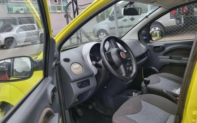 imagem-https://www.socarrao.com.br/sc-vehicle-images-prod/3949893/1792436497643-8489514_5_B_150f76e3c3.jpeg