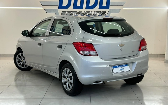 imagem-https://www.socarrao.com.br/sc-vehicle-images-prod/3950062/1789760257965-7_032225.jpg