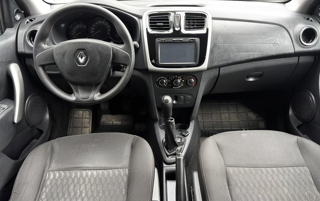 imagem-https://www.socarrao.com.br/sc-vehicle-images-prod/3950101/1789760403520-51703793-5f64-0ab5-128a-3a23c8318bab.jpg