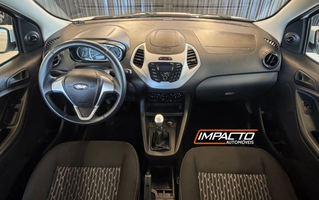 imagem-https://www.socarrao.com.br/sc-vehicle-images-prod/3950163/1789760651393-gb-6b6e796.jpeg