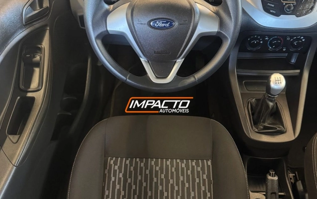 imagem-https://www.socarrao.com.br/sc-vehicle-images-prod/3950163/1789760651416-gb-21699f0.jpeg