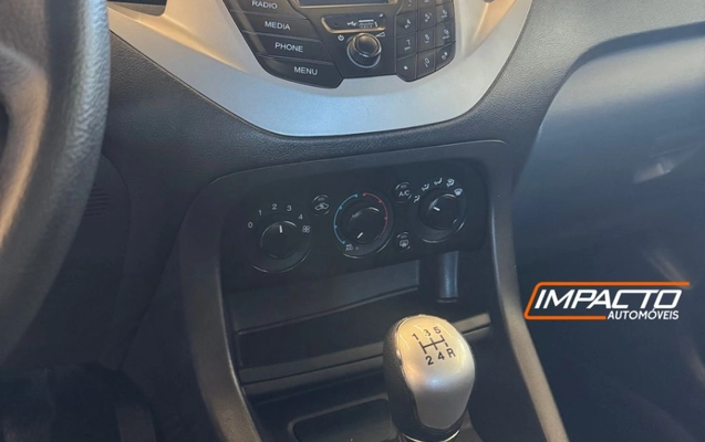 imagem-https://www.socarrao.com.br/sc-vehicle-images-prod/3950163/1789760651418-gb-aeb6ba9.jpeg