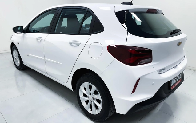 imagem-https://www.socarrao.com.br/sc-vehicle-images-prod/3950209/1789760828920-18bbbbd31a1b45f1a5dbe60bd8dd32ab_1789760806360.jpg