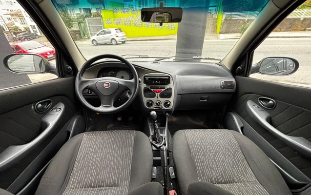 imagem-https://www.socarrao.com.br/sc-vehicle-images-prod/3950216/1789760868948-bd6d7a4b-5fef-152f-d563-3a23c83bcebb.jpg