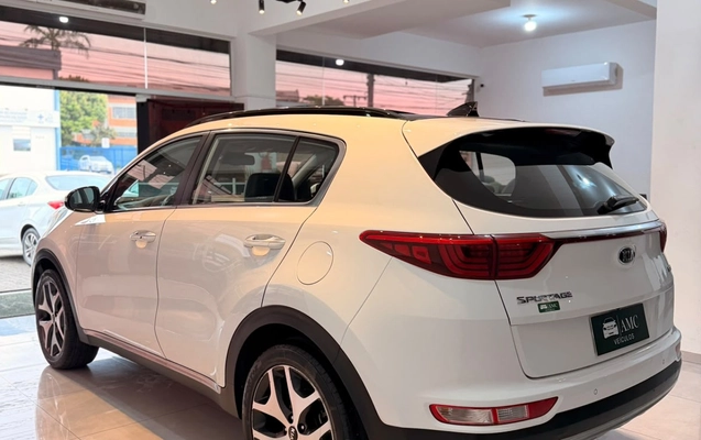 imagem-https://www.socarrao.com.br/sc-vehicle-images-prod/3950284/1789764041177-V2hhdHNBcHAgSW1hZ2UgMjAyNi0wOS0xOCBhdCAxMS4zNy40NC5qcGVn.jpeg