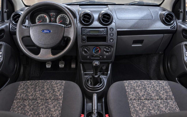 imagem-https://www.socarrao.com.br/sc-vehicle-images-prod/3950471/1789761334691-1237035.jpg