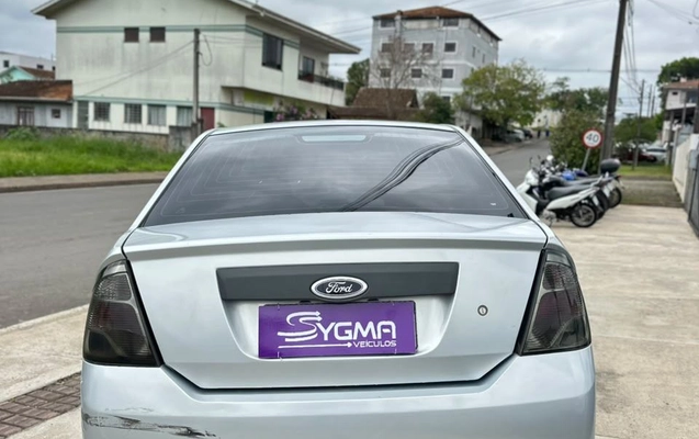 imagem-https://www.socarrao.com.br/sc-vehicle-images-prod/3950489/1789761481418-d39d2bf29d0a4cc49ebb0d7451b1ab98_1789761332929.jpg
