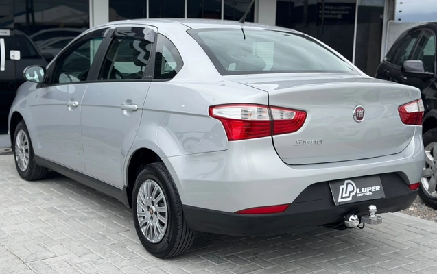 imagem-https://www.socarrao.com.br/sc-vehicle-images-prod/3950505/1789761487196-003_b4848893e8ba74f0b05f1ab0faa59d2e.jpg