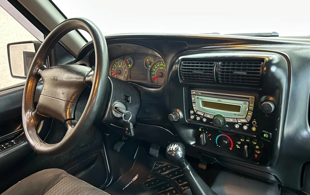 imagem-https://www.socarrao.com.br/sc-vehicle-images-prod/3950508/1789761531904-542d6856-0c8a-403c-bba5-8c34a08b4b37.jpeg