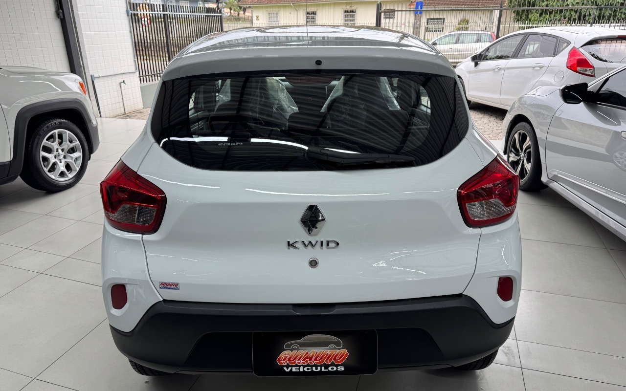 imagem-https://www.socarrao.com.br/sc-vehicle-images-prod/3950542/1789761717584-MjgxY2I5ZWMtZmNjNi00OGM5LWFjMjAtOTQxNjczYWVkMDIzLmpwZWc.jpeg